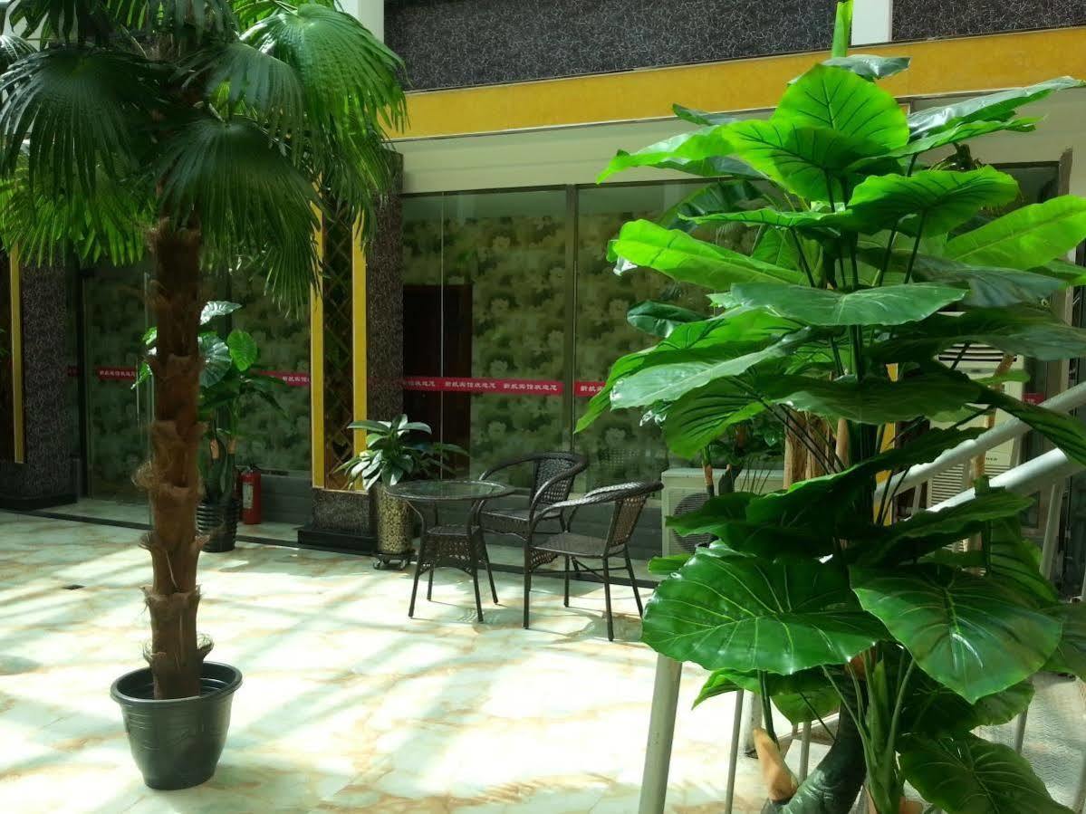 Xinhang Hotel Urumczi Zewnętrze zdjęcie